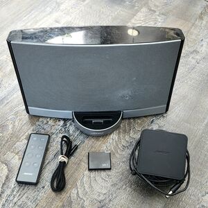 Bose Sounddock Portable Black Digital Music System + FREE Bluetooth Rece…